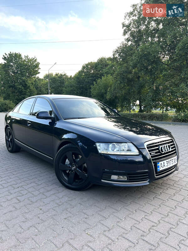 Седан Audi A6 2010 в 