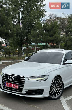 Седан Audi A6 2015 в 