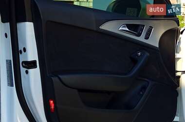 Седан Audi A6 2012 в 