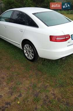 Седан Audi A6 2010 в 