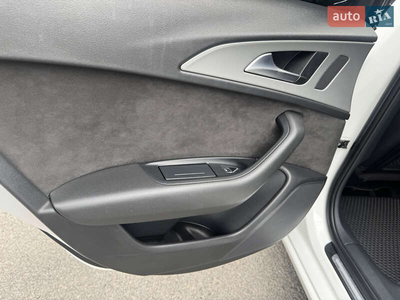Седан Audi A6 2012 в Покровському