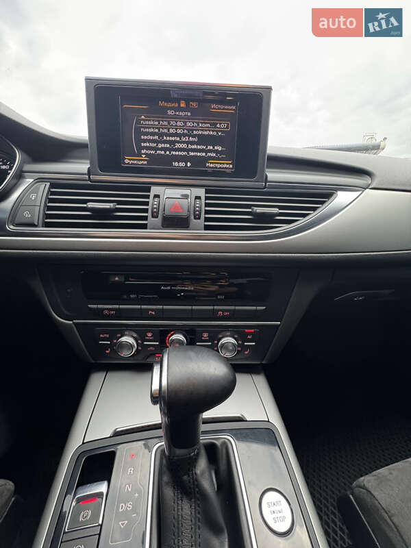 Седан Audi A6 2012 в Покровському