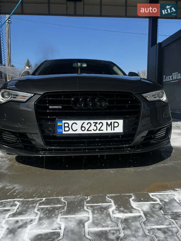 Седан Audi A6 2012 в Самборе