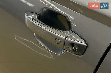 Седан Audi A6 2013 в 