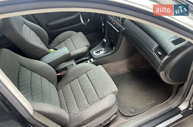 Седан Audi A6 2003 в 