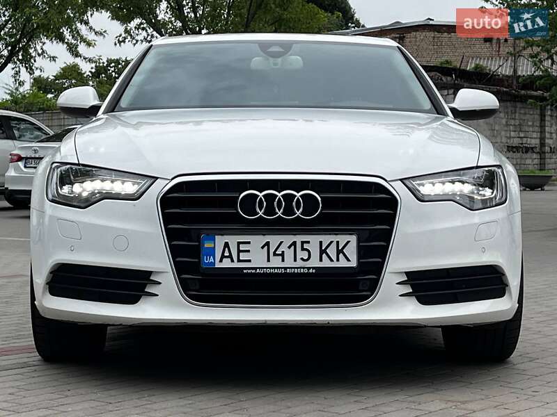 Седан Audi A6 2014 в Днепре