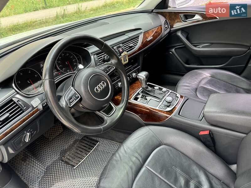 Седан Audi A6 2013 в Золочеве