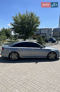 Седан Audi A6 2018 в 