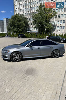 Седан Audi A6 2018 в 