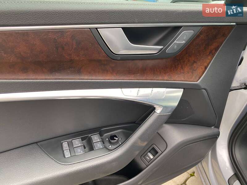 Седан Audi A6 2018 в Львові