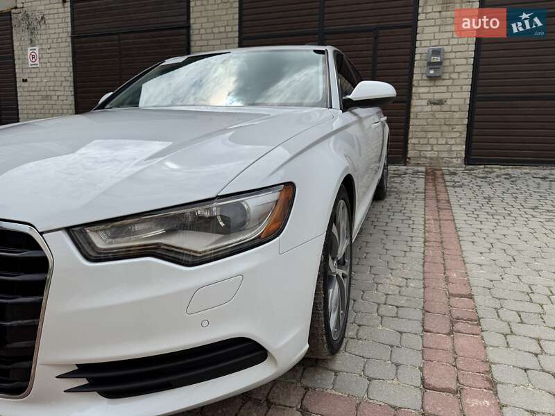 Седан Audi A6 2013 в Золочеве
