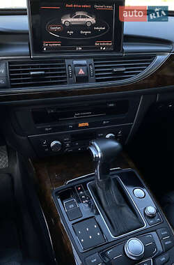Седан Audi A6 2015 в 