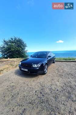 Седан Audi A6 2002 в Фонтанці