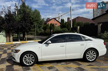 Седан Audi A6 2013 в 