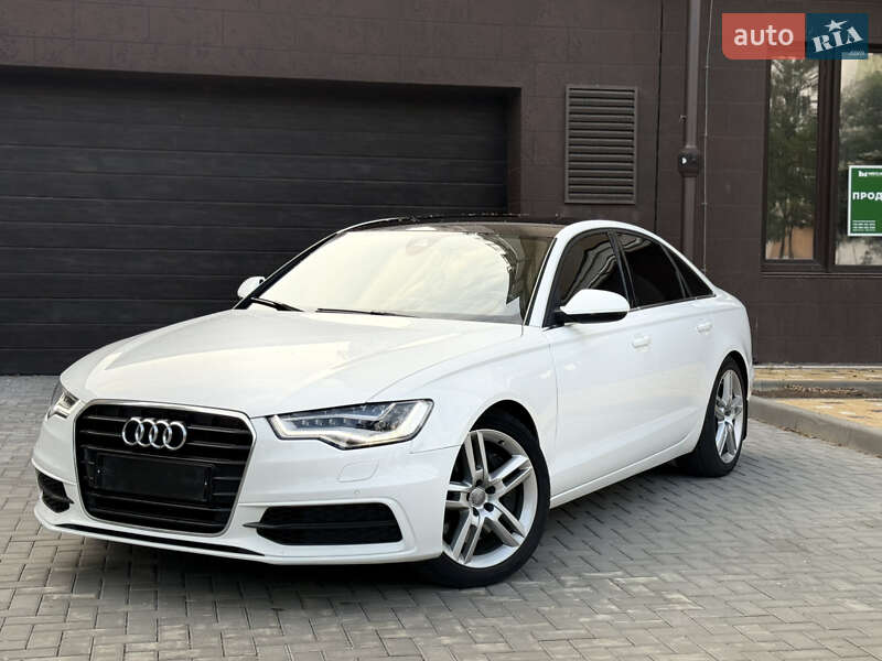 Седан Audi A6 2011 в Николаеве