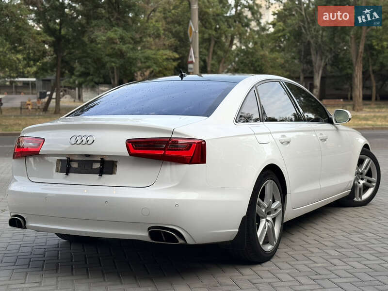 Седан Audi A6 2011 в Николаеве