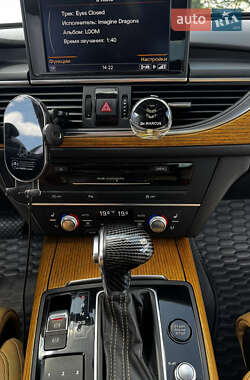 Седан Audi A6 2012 в 