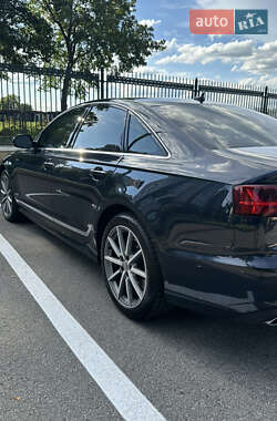 Седан Audi A6 2014 в 