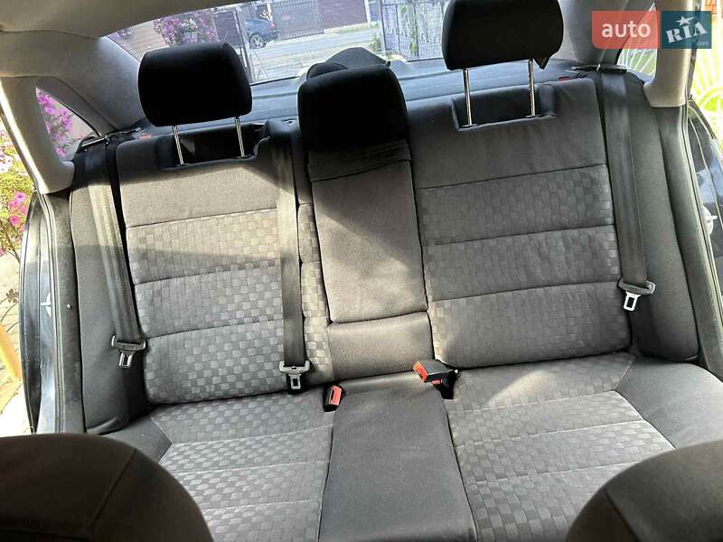 Седан Audi A6 2002 в Ужгороде