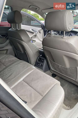 Седан Audi A6 2004 в 