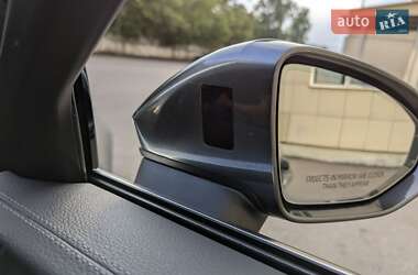 Седан Audi A6 2019 в 