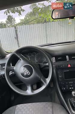 Універсал Audi A6 2001 в 