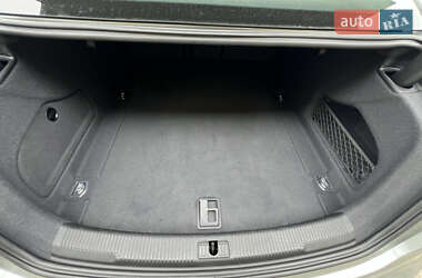 Седан Audi A6 2014 в 