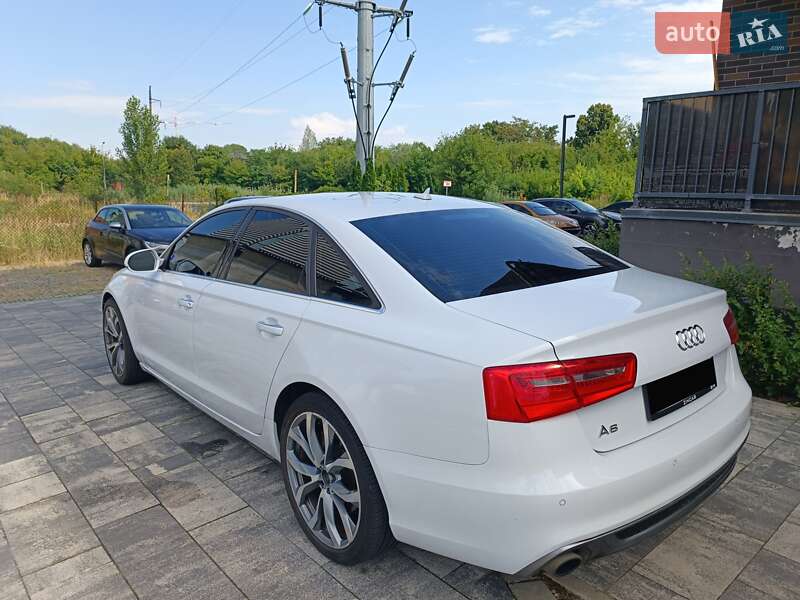 Седан Audi A6 2014 в Львові