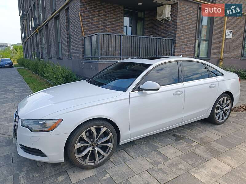 Седан Audi A6 2014 в Львові