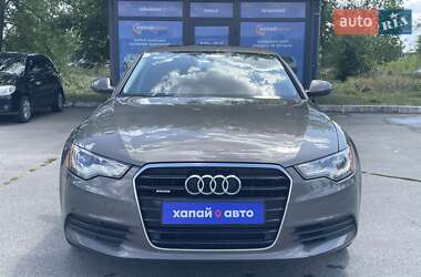 Седан Audi A6 2012 в 