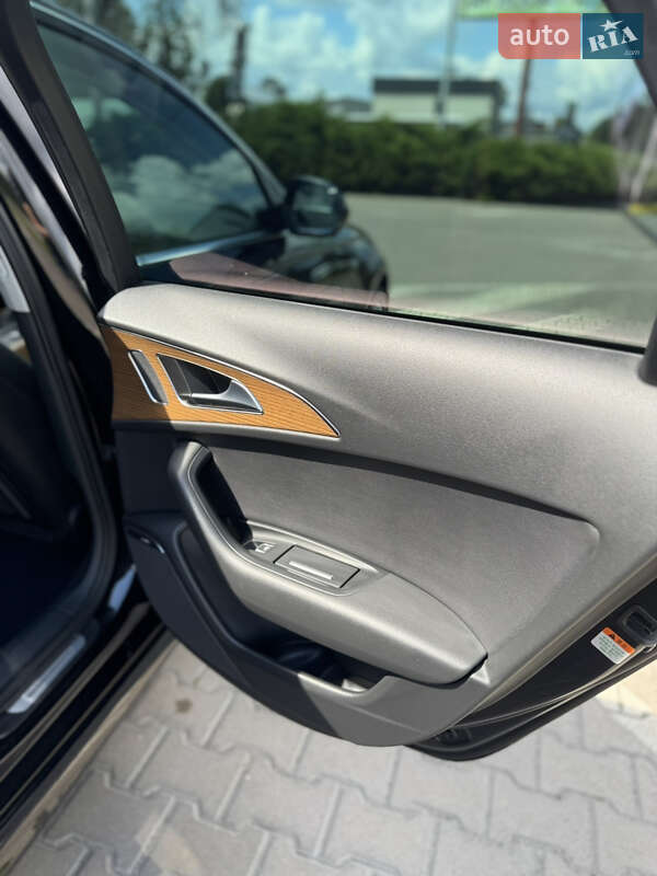 Седан Audi A6 2016 в Киеве