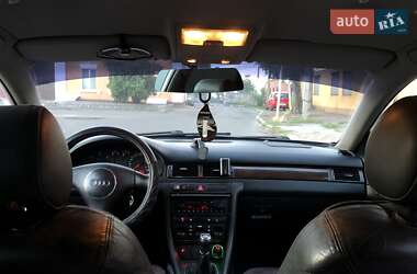 Седан Audi A6 2002 в 