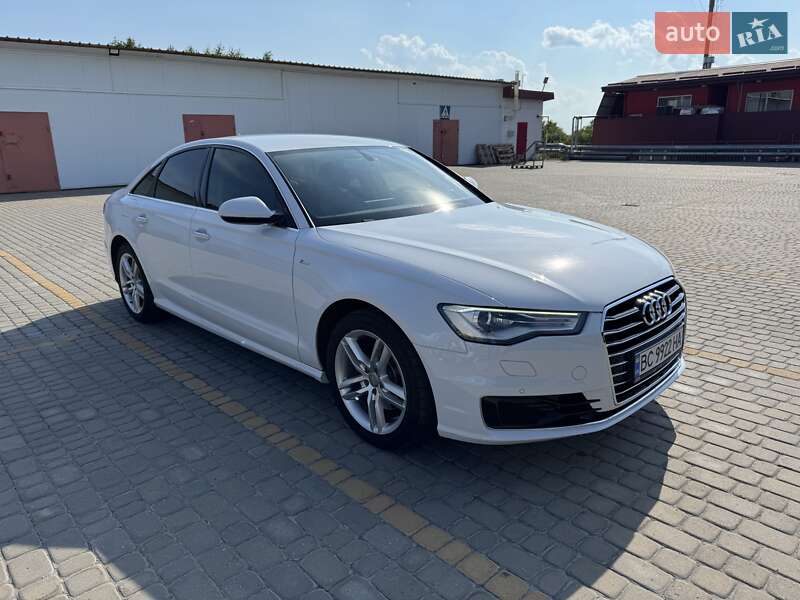 Седан Audi A6 2015 в 