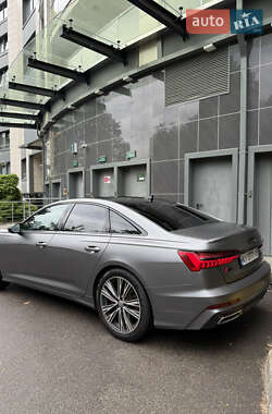 Седан Audi A6 2019 в 