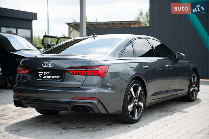 Седан Audi A6 2018 в Мукачево