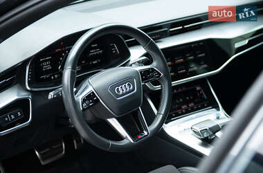 Седан Audi A6 2018 в 