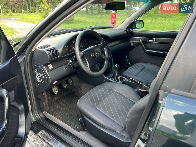 Седан Audi A6 1996 в Хмельницькому