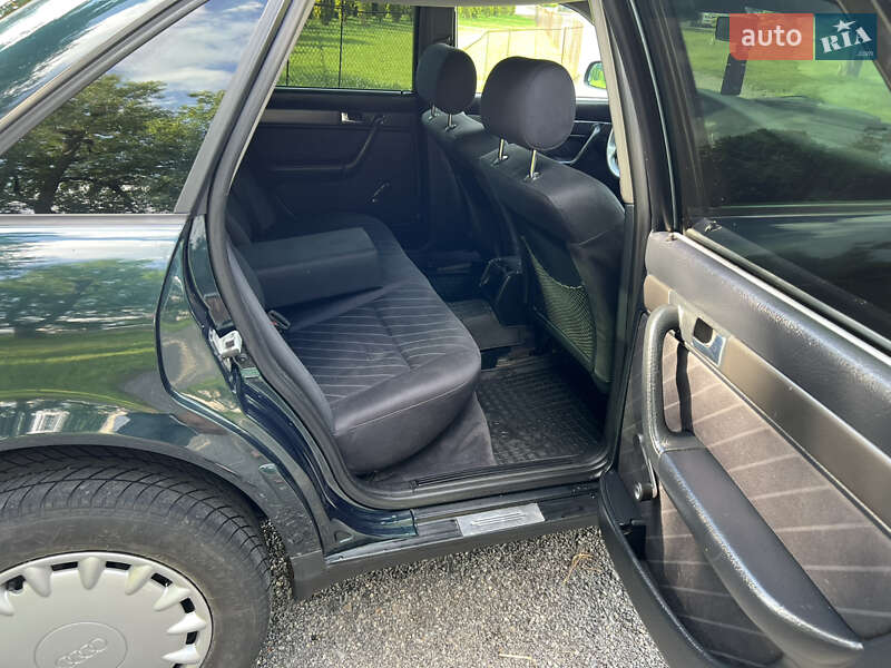 Седан Audi A6 1996 в Хмельницькому