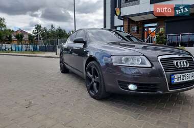 Седан Audi A6 2004 в 