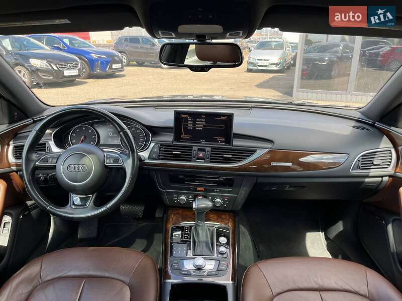 Седан Audi A6 2014 в Киеве