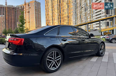 Седан Audi A6 2014 в 