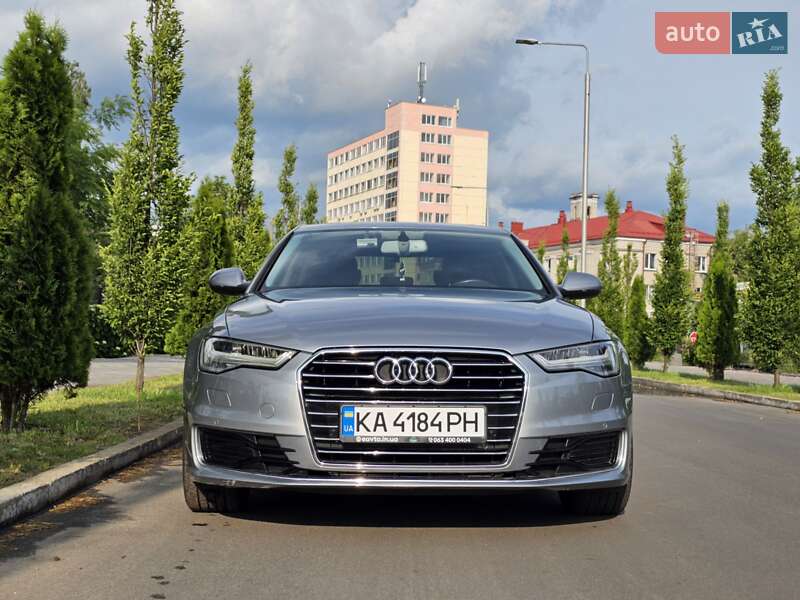 Седан Audi A6 2015 в 