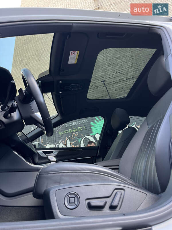 Седан Audi A6 2020 в Львове