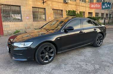 Седан Audi A6 2012 в 