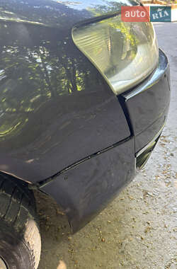 Седан Audi A6 2004 в 