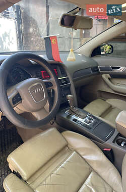 Седан Audi A6 2004 в 