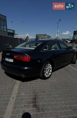 Седан Audi A6 2013 в 