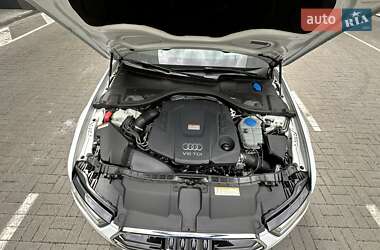 Седан Audi A6 2016 в 