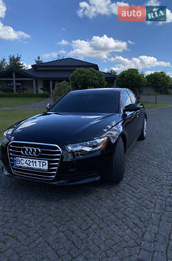 Седан Audi A6 2012 в Жовкве
