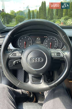 Седан Audi A6 2012 в 